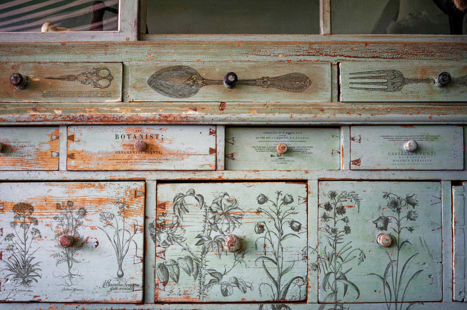 Old,Worn,Sideboard,In,Light,Blue,With,Many,Drawers,And